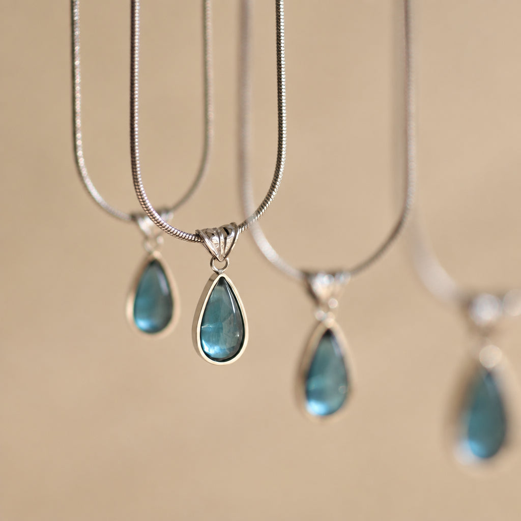 The Raindrop Necklace