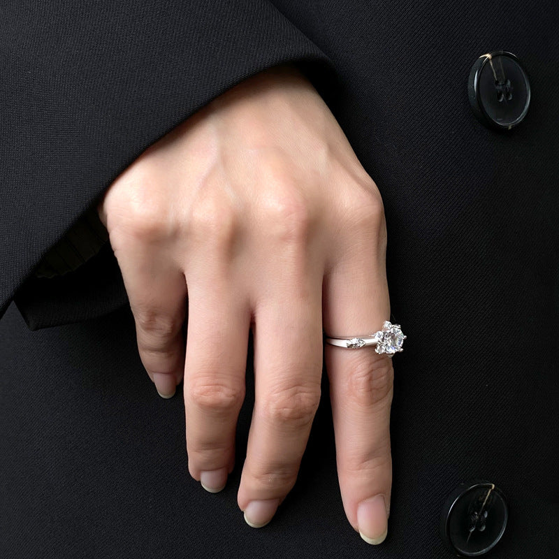 The Étoile Ring