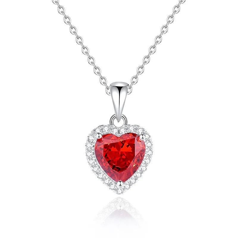 The Amour Necklace